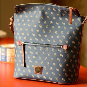 DOONEY & BOURKE *BRAND NEW* Gretta Large Sac